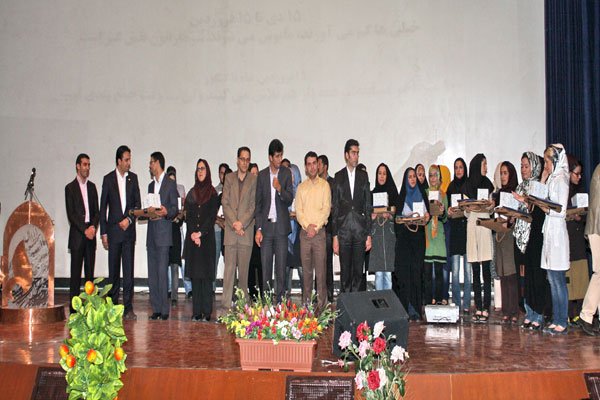 اساتيد و رتبه هاي برتر معين